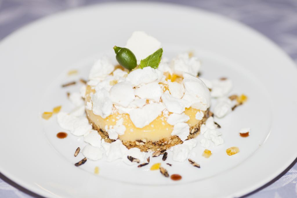 Logis Hotel Restaurant Le Flamant Rose Camargue Albaron Exteriör bild