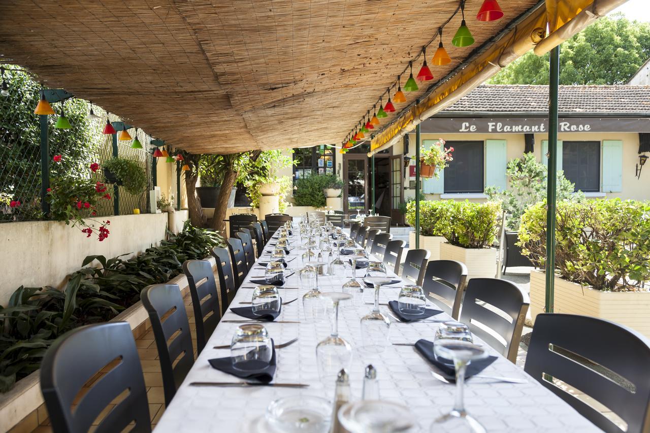 Logis Hotel Restaurant Le Flamant Rose Camargue Albaron Exteriör bild
